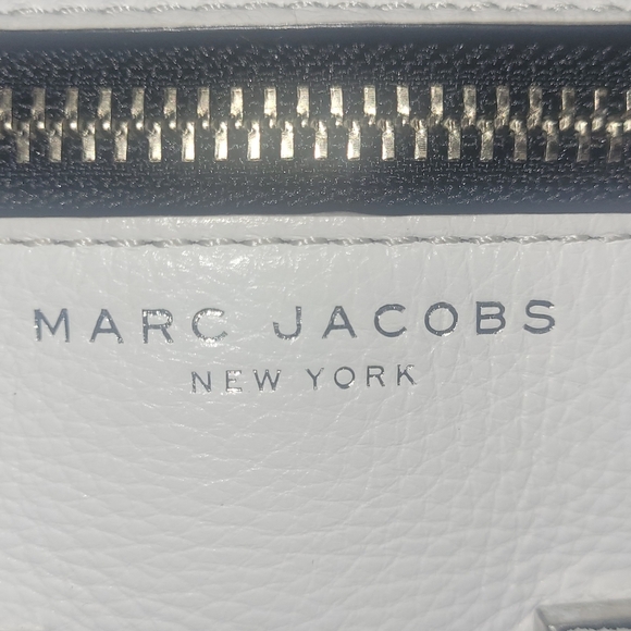 MARC JACOB'S - Picture 2 of 10